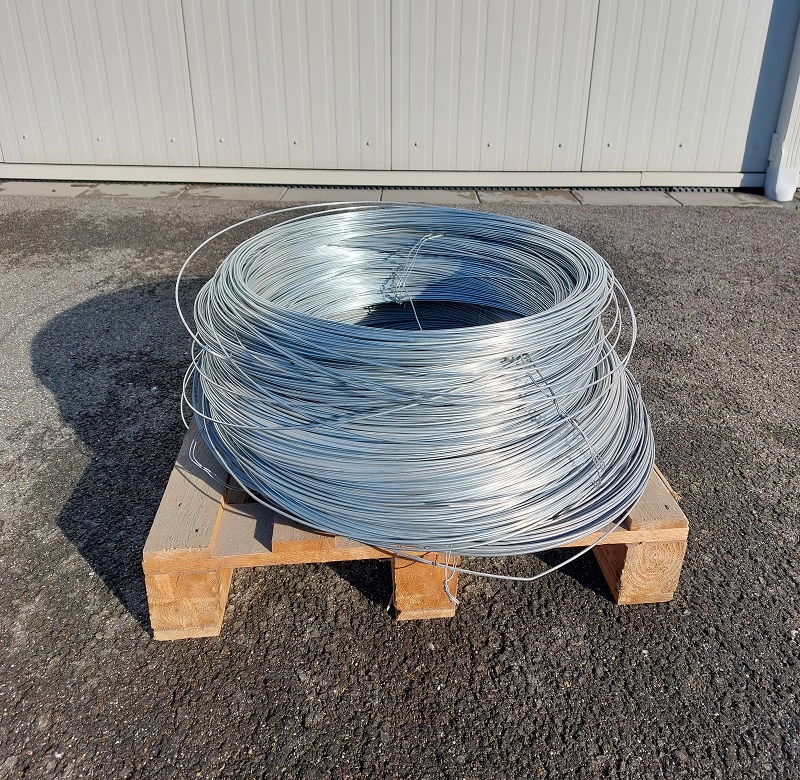 Napínací drát 0,031x52 m ZN 